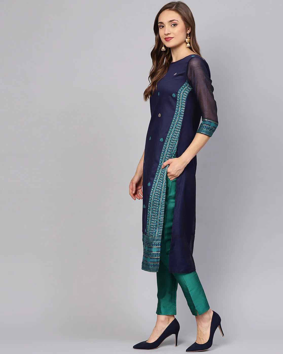 Blue Jacquard-Woven Straight Kurta with Pants & Dupatta