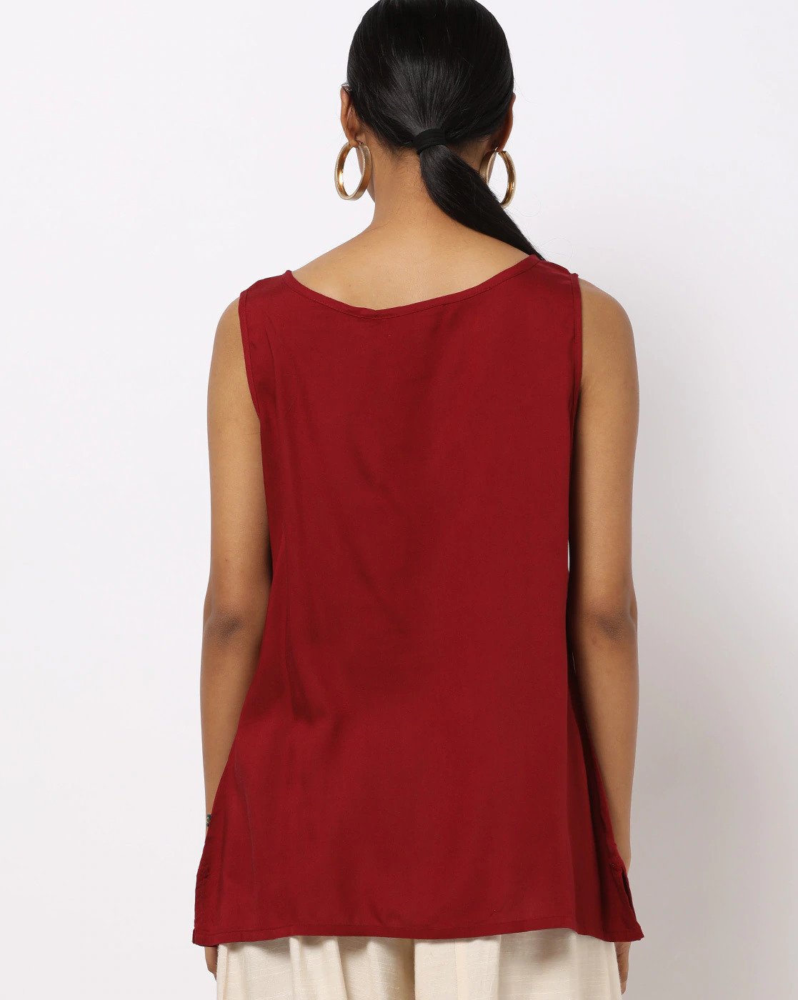 Wine red Embroidered Round-Neck Kurti with Motifs