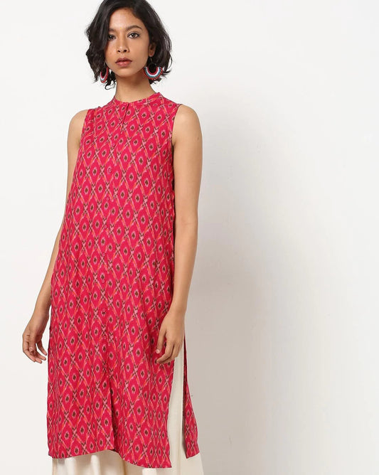 Magenta Ikkat Style Printed Straight Kurta