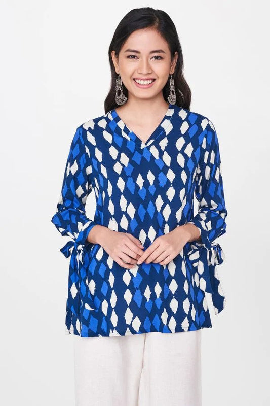 Blue Diamond Print Tie-Up Sleeves Top