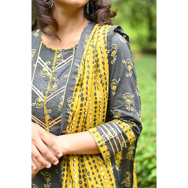 Grey & Yellow handblock Jaipuri cotton suit set