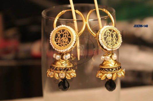 Ring with black jhumka earrings